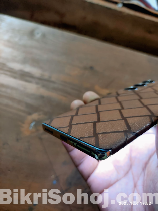 টেকনো কেমন ৪০ প্রো